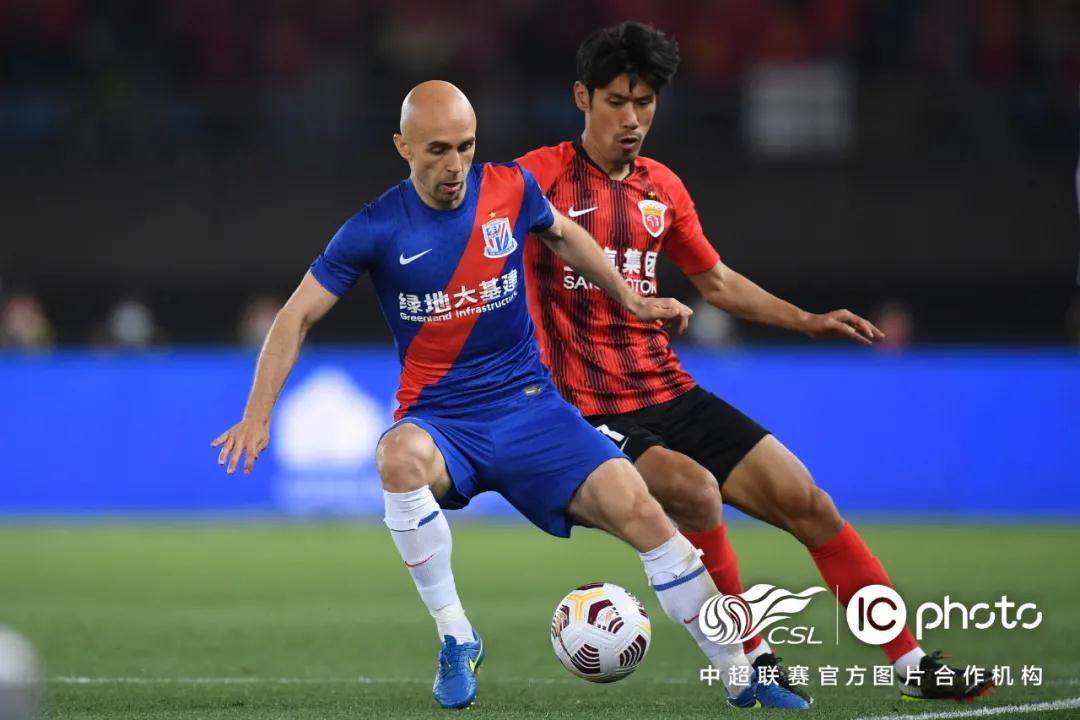 مباراة الأهلي وبيراميدز اليومالمواجهة الأكثر إثارة في الدوري المصري